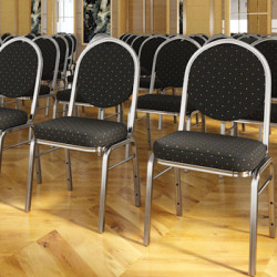 Chaises de mariage et de banquet